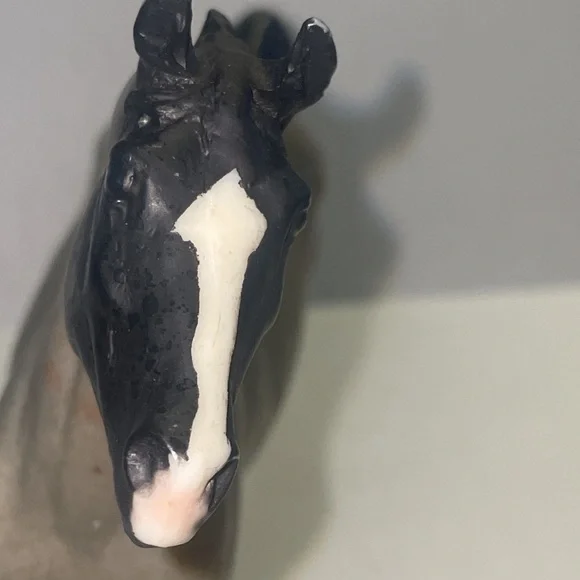 Breyer horse blue roan quarter horse - Picture 2 of 10